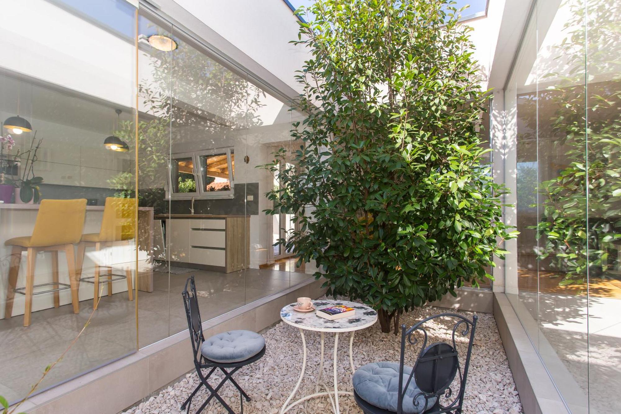 Life - New And Luxury Holiday House Kaštela Eksteriør billede
