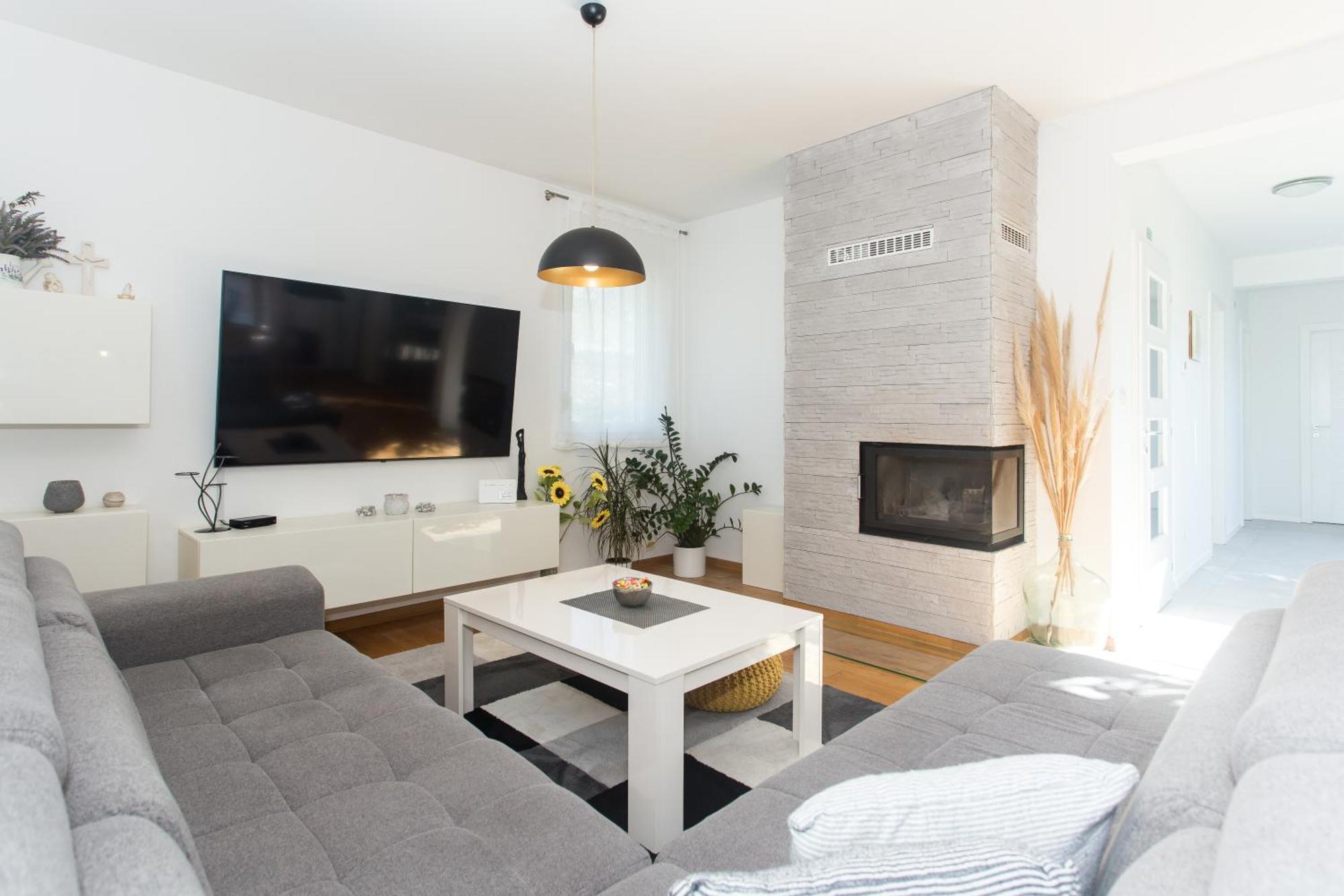 Life - New And Luxury Holiday House Kaštela Eksteriør billede